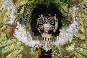 Gala de la Gran Dama del Carnaval capitalino 2022/Antonio Alí y Lpcarnaval.